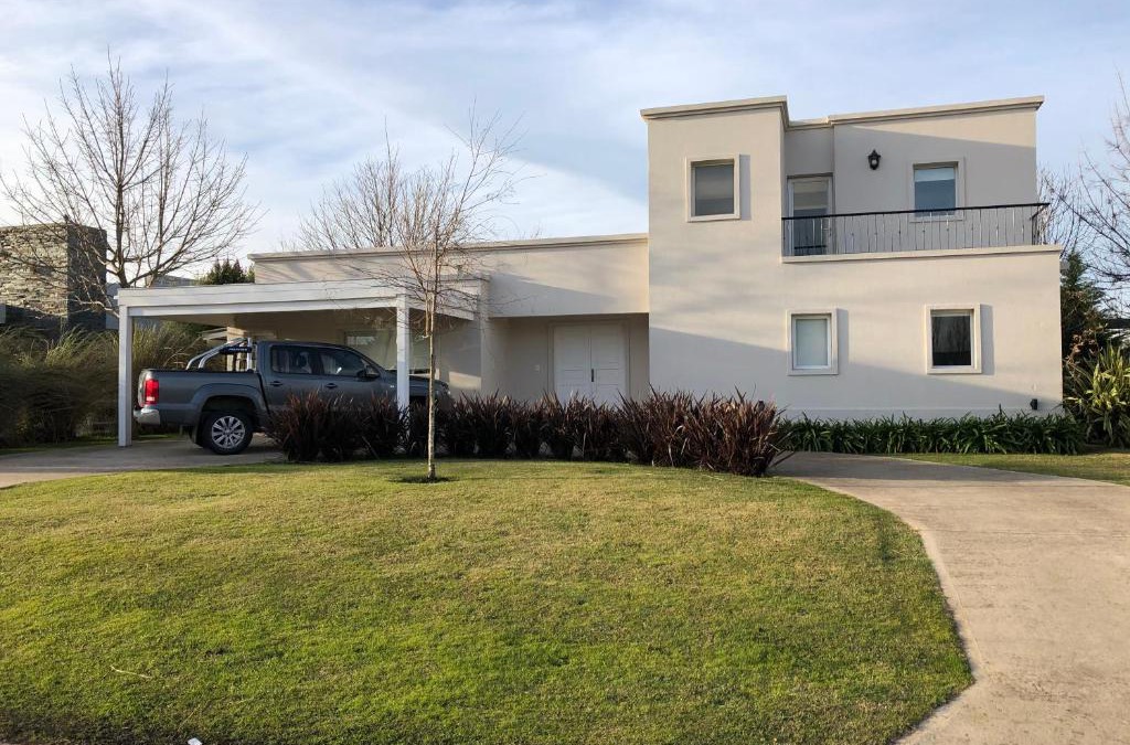 Las Colinas de Peralta Ramos House | Andy House