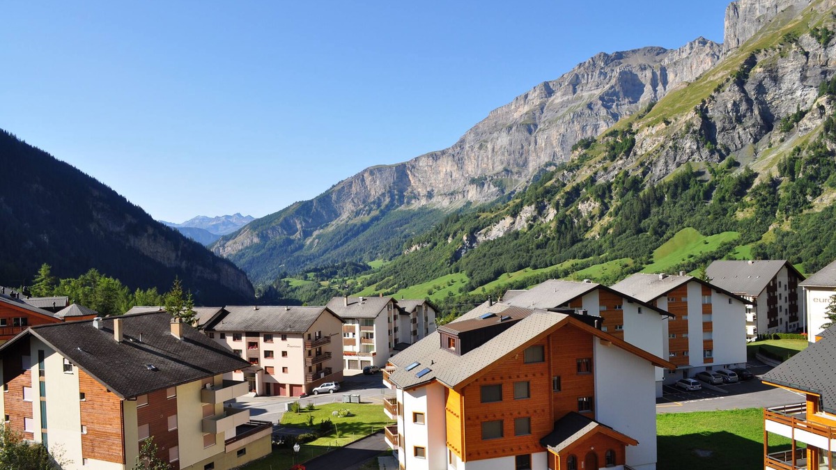 Leukerbad Apartment | Anessa 43 - Bright loft apartment with a clear view in Leukerbad, 2 bedrooms. 5 beds
