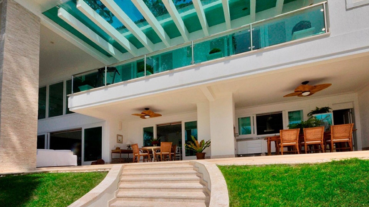 Mambucaba Villa | Ang046 - Beautiful beachfront mansion in Angra dos Reis