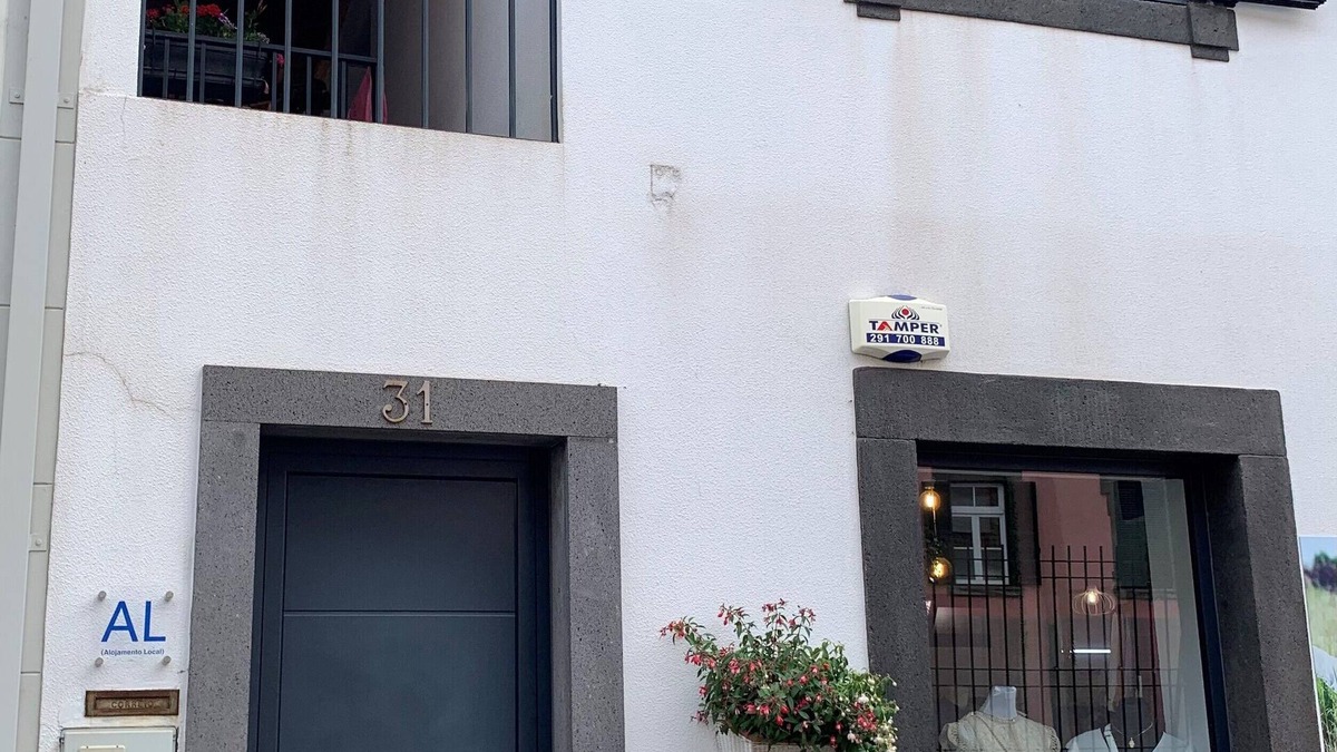 Ribeira Brava House | Angela`s Loft