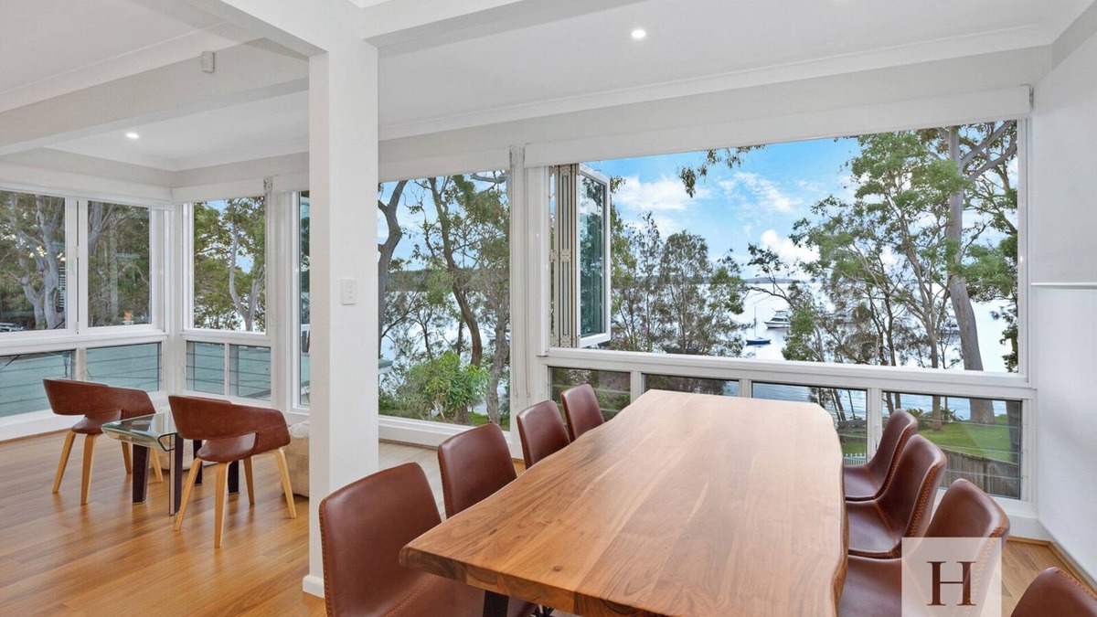 Gwandalan House | Angels Little Haven - Reserve Waterfront
