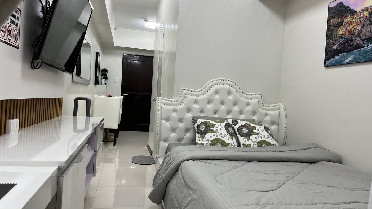 Poblacion District Condo | Angels Nest Studio Unit in Camella Northpoint Condo Davao City