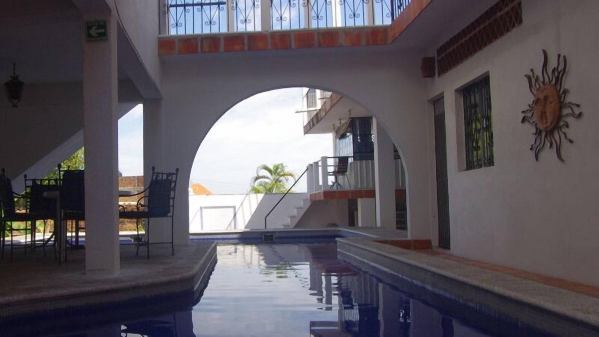 Lazaro Cardenas House | Angelsrest p/v a Big Hacienda Sleeps 26 in are short term rooms