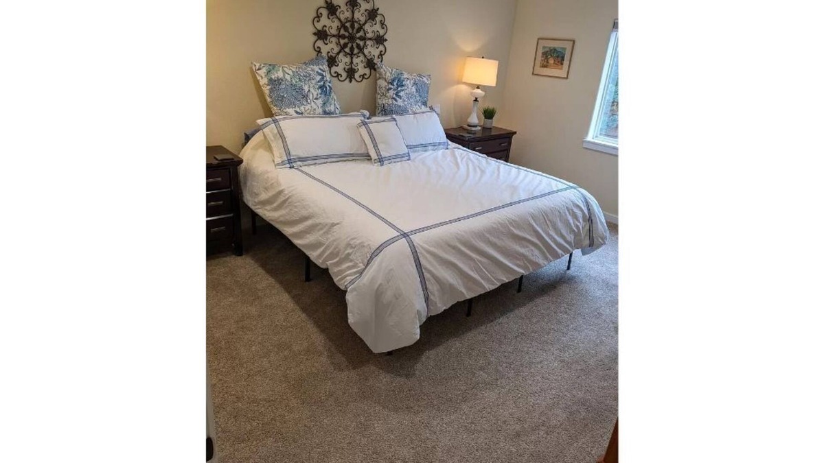 Highlands Ranch House | Animal Free, two bedroom with lots of space to spread out, workout and relax.