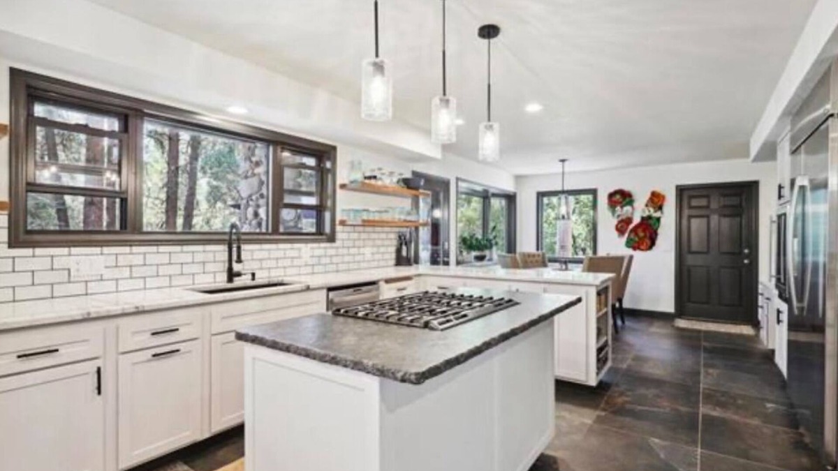 Durango - Purgatory House | Animas Valley Mountain Retreat in the heart of Historic Durangonn
