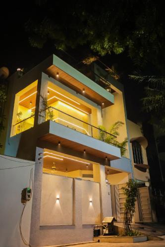 Agra Apartment | Anirudh Homestay