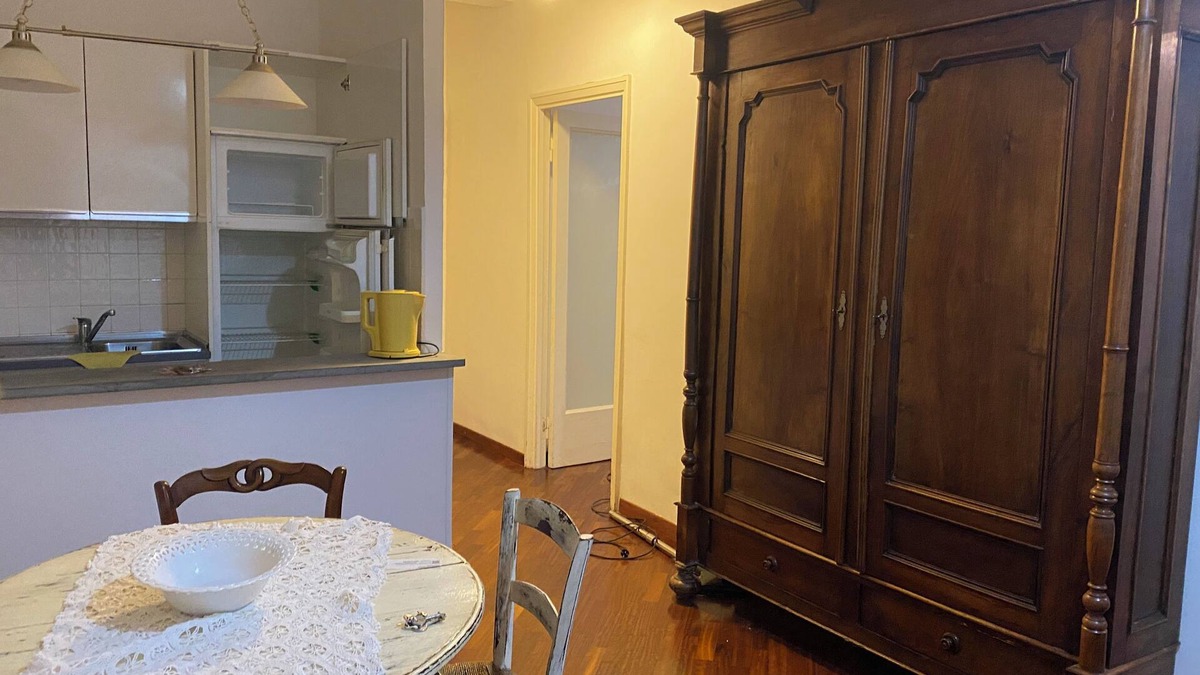 Castelletto Apartment | Anità s apartment, Castelletto