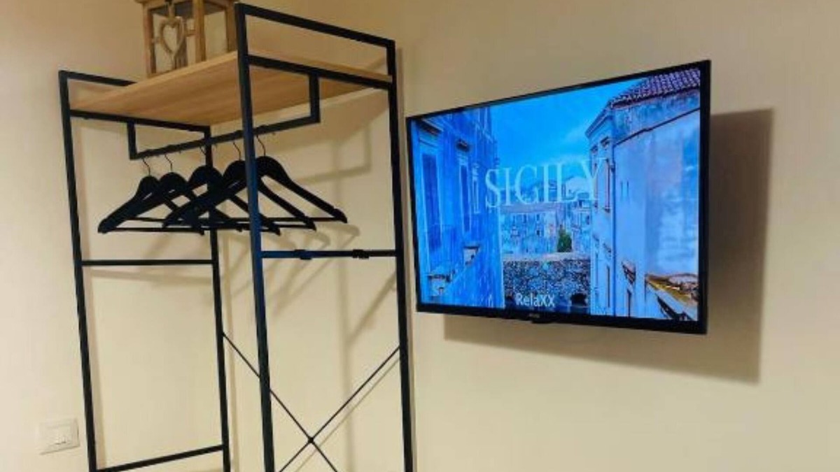 Palermo House | Anna's House - Seafront vacation in Palermo with parking and Wi-Fi