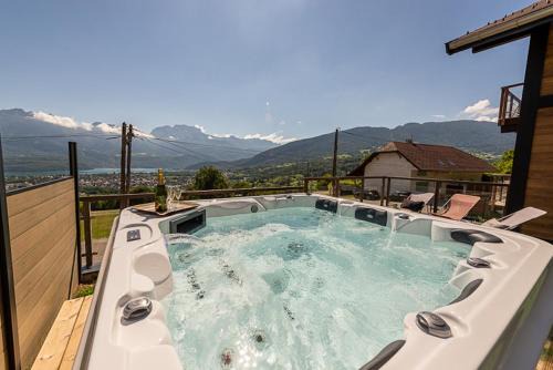 Saint-Jorioz Apartment | ANNECY HAPPY LODGE DUPLEX 9 pers