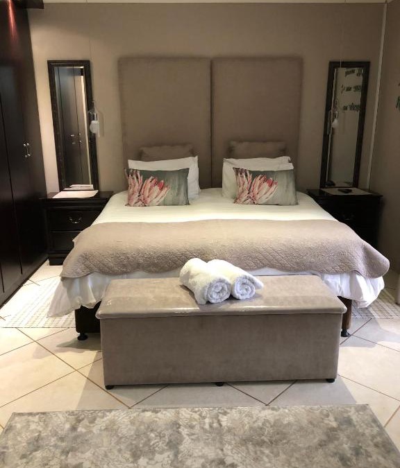 Kempton Park Apartment | Annie's Place