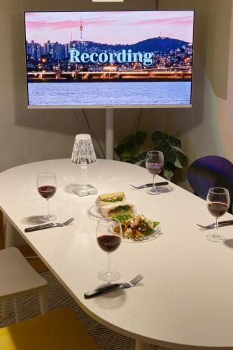 Samjeon-dong Apartment | Annyeong Stay