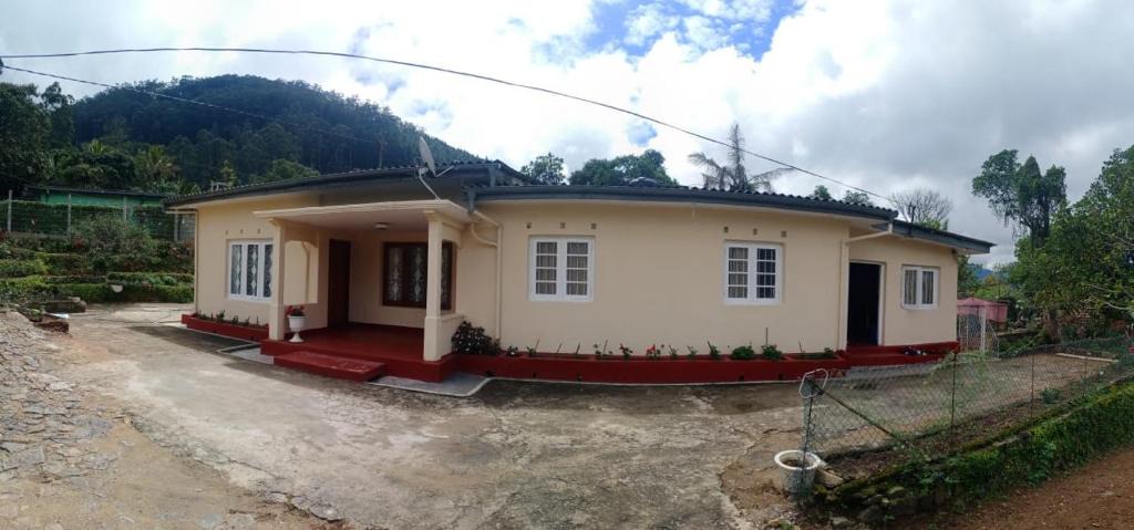 Diyathalawa House | Anoma Holiday Home