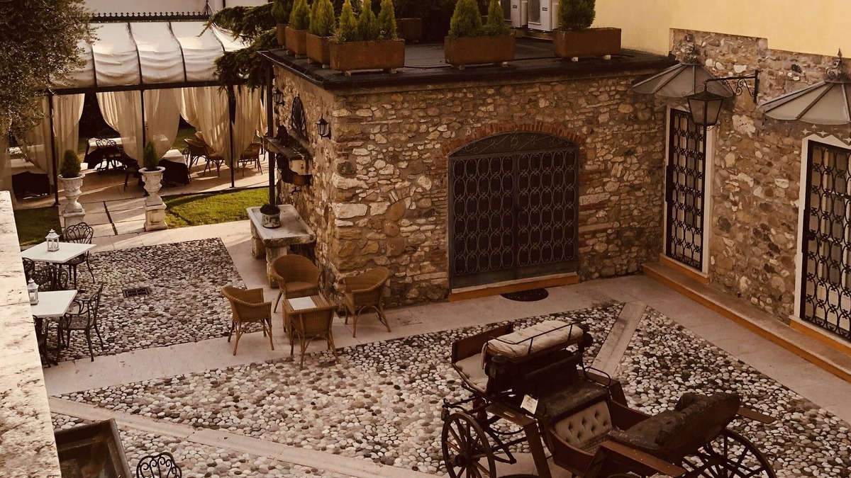Affi Hotel | Antica Dimora Corte Impero