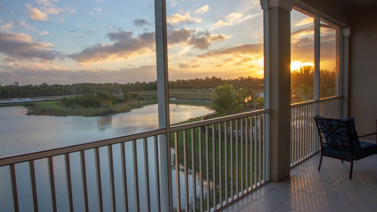 Naples Condo | Antilles Getaway Minutes from Marco Island
