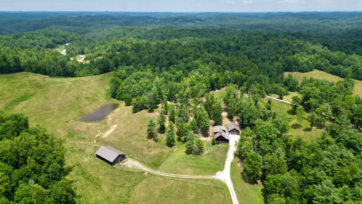 Campton Cabin | Antler Ridge Retreat- New- RRG!