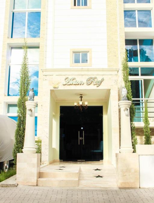 El Batey Hotel | Anton Reef