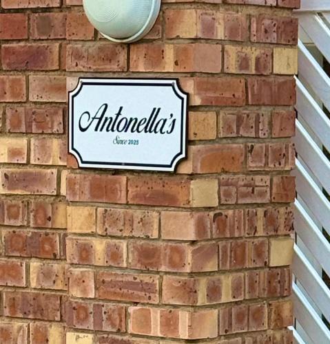 Edenvale House | Antonella's