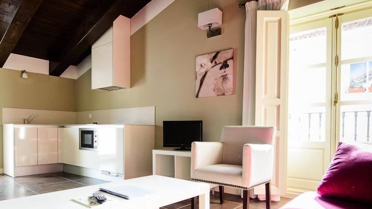 San Martin de Valdeiglesias Apartment | Apartamento Superior