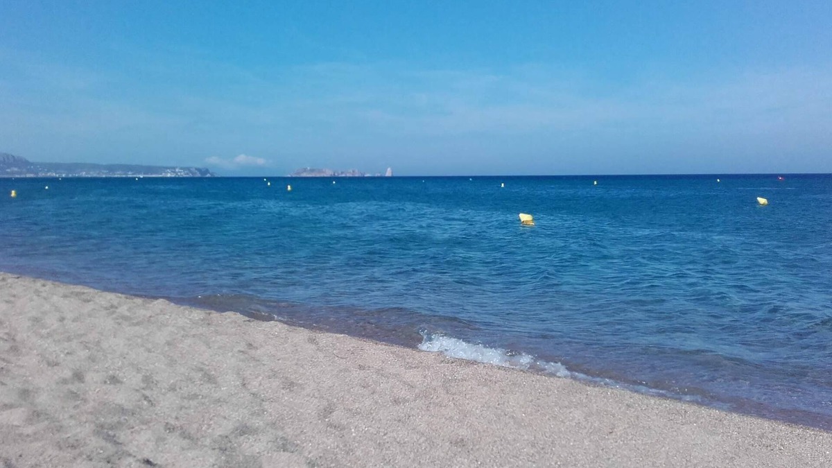 Saint-Laurent-de-la-Salanque Apartment | apartment in villa on the ground floor