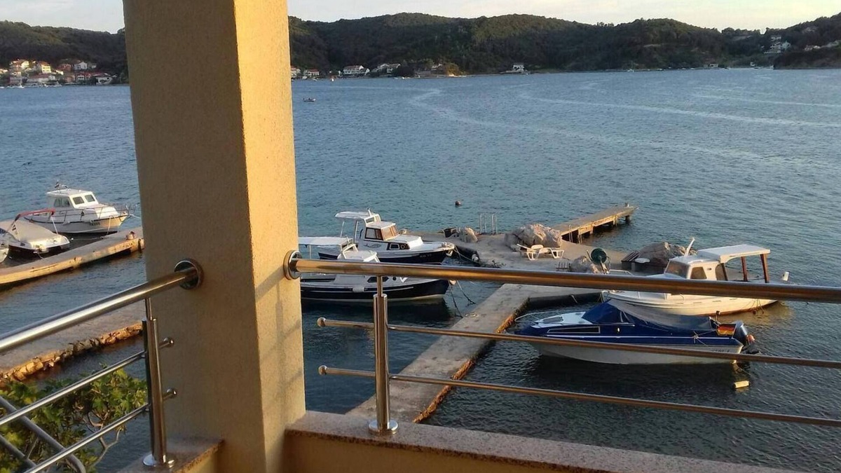 Rab Town Apartment | Apartments Ivana (87091-A1) - Supetarska Draga - island Rab