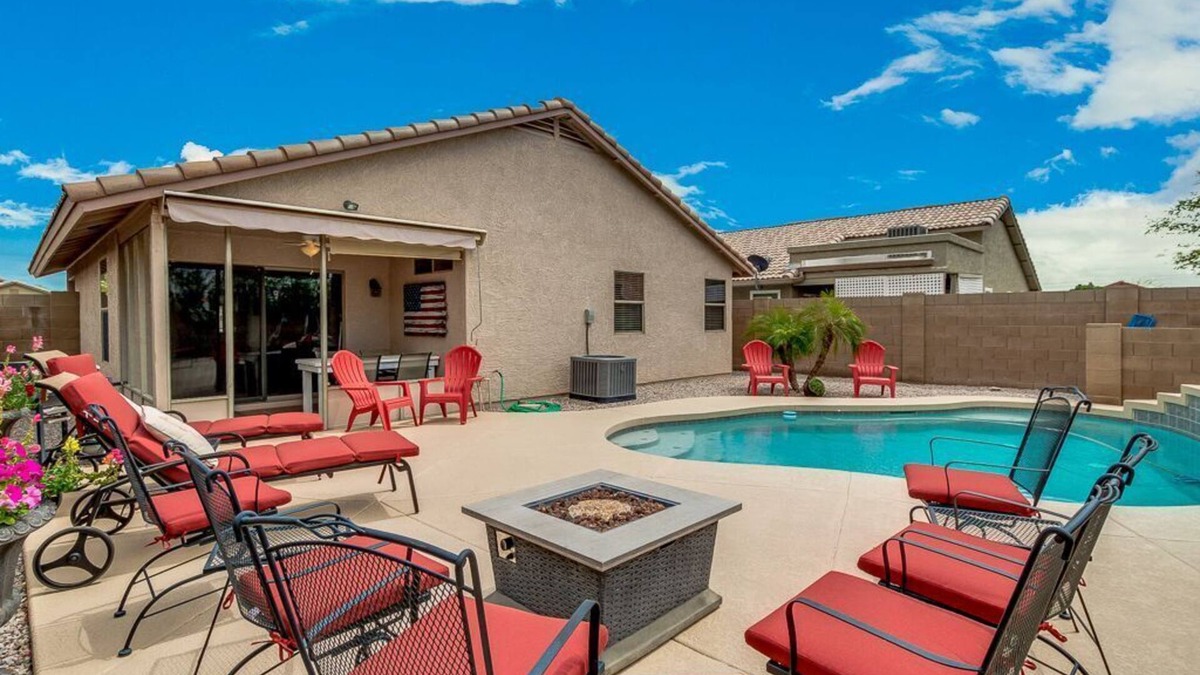 Apache Junction House | Apache Junction House w/Heated Pool, 3 bedroom 2 bath