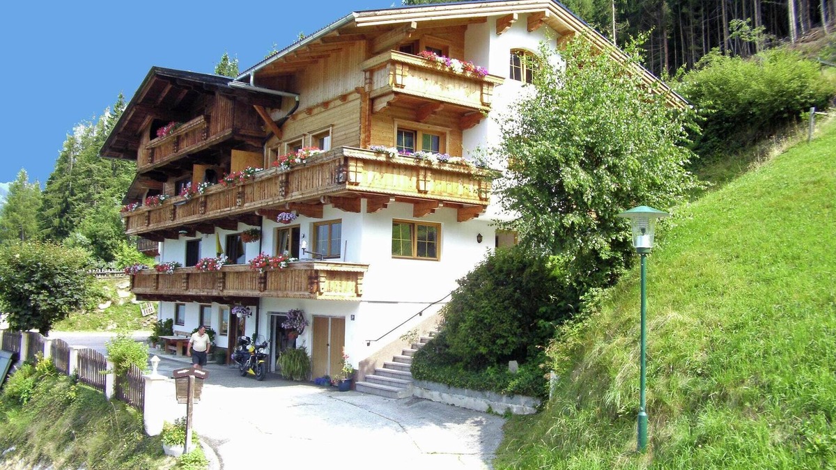 Gerlosbergeben Apartment | Apartment in Gerlosberg near Ski Lift