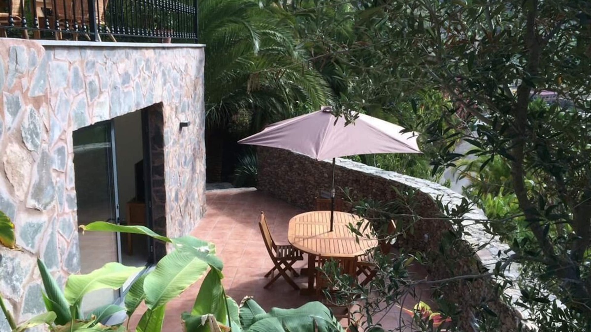 Mogan Apartment | Apartment-Garden view-Private Bathroom-2