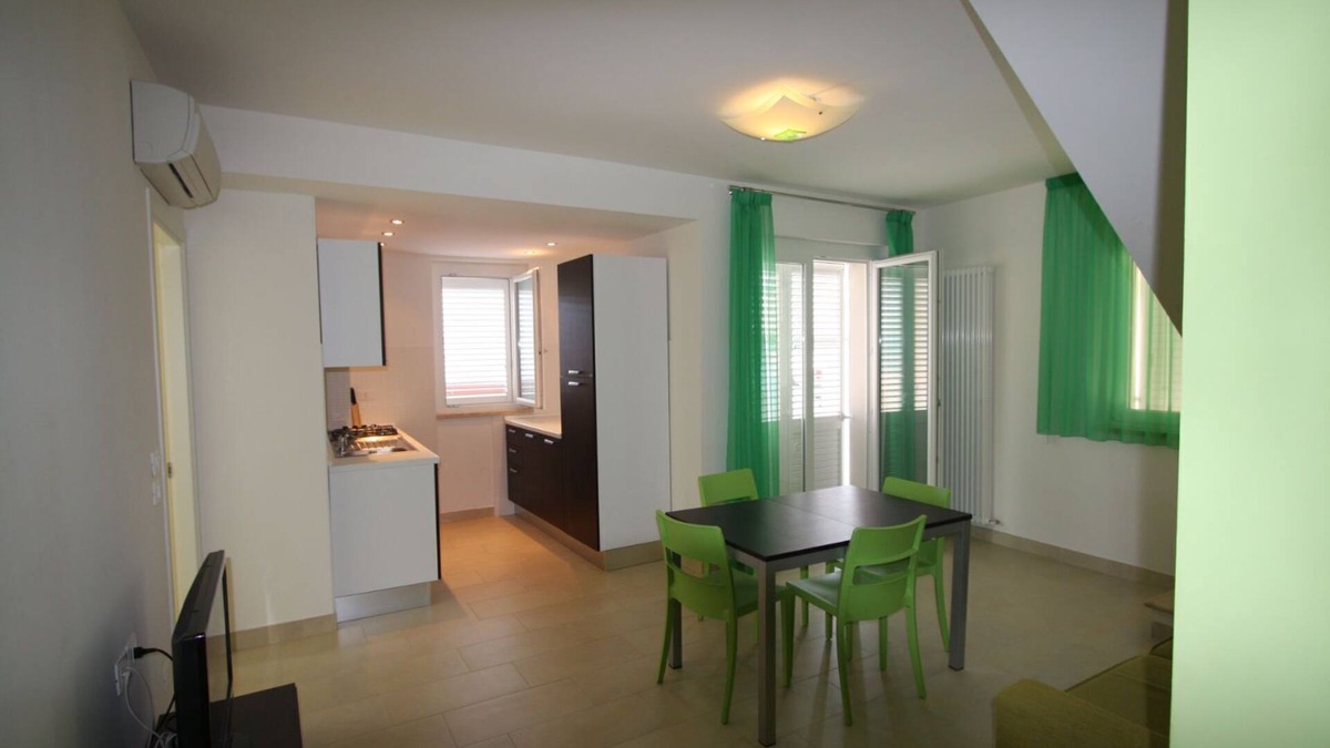 San Benedetto del Tronto Apartment | Apartment 20 Meters From The Sea 7 Beds With Small Sea View