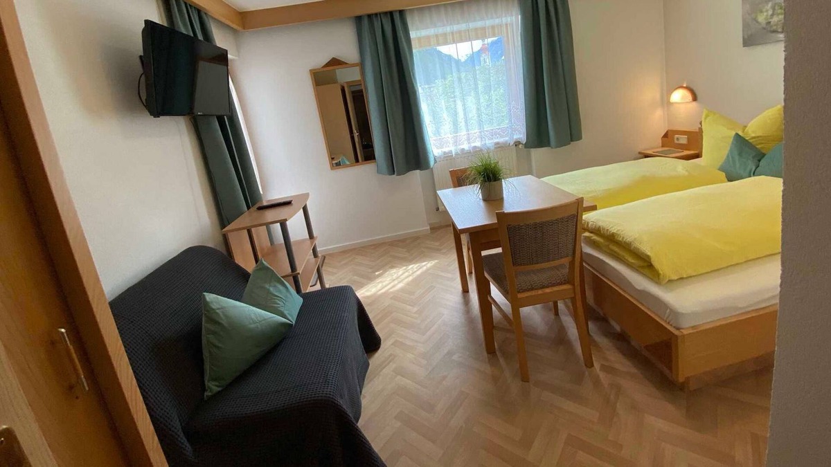 Pfunds Apartment | Apart Jonas 1-Haus Bergblick