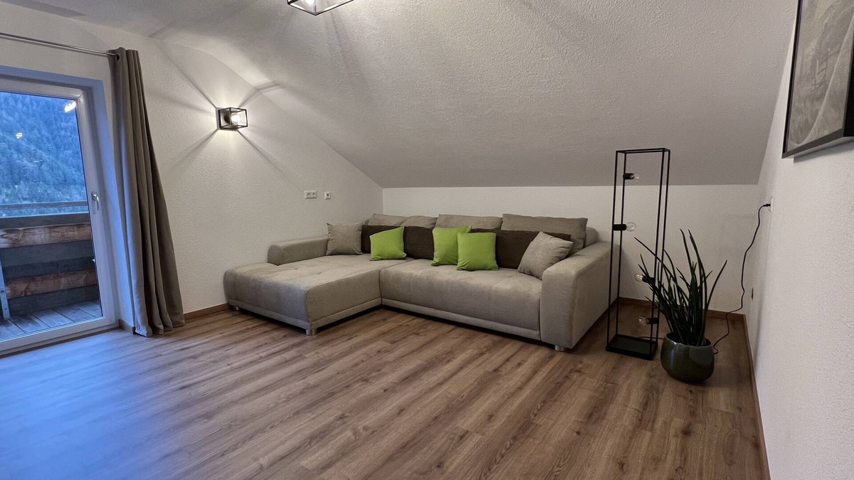 Prutz Apartment | Apart Urban, Apart Urban