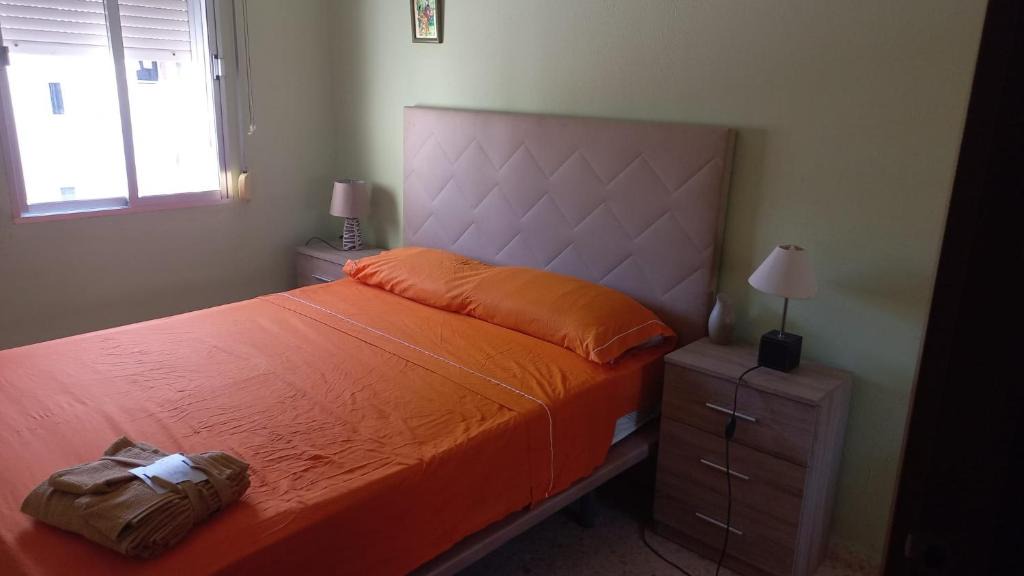 La Linea de la Concepcion Other | Apartamento compartido comedor zona tranquila