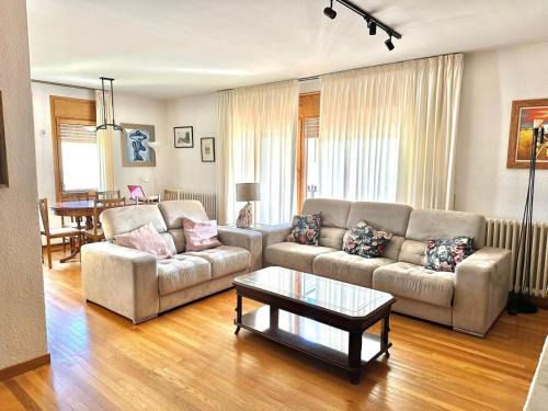 Sant Llorenc de Morunys Apartment | Apartamento con Encanto