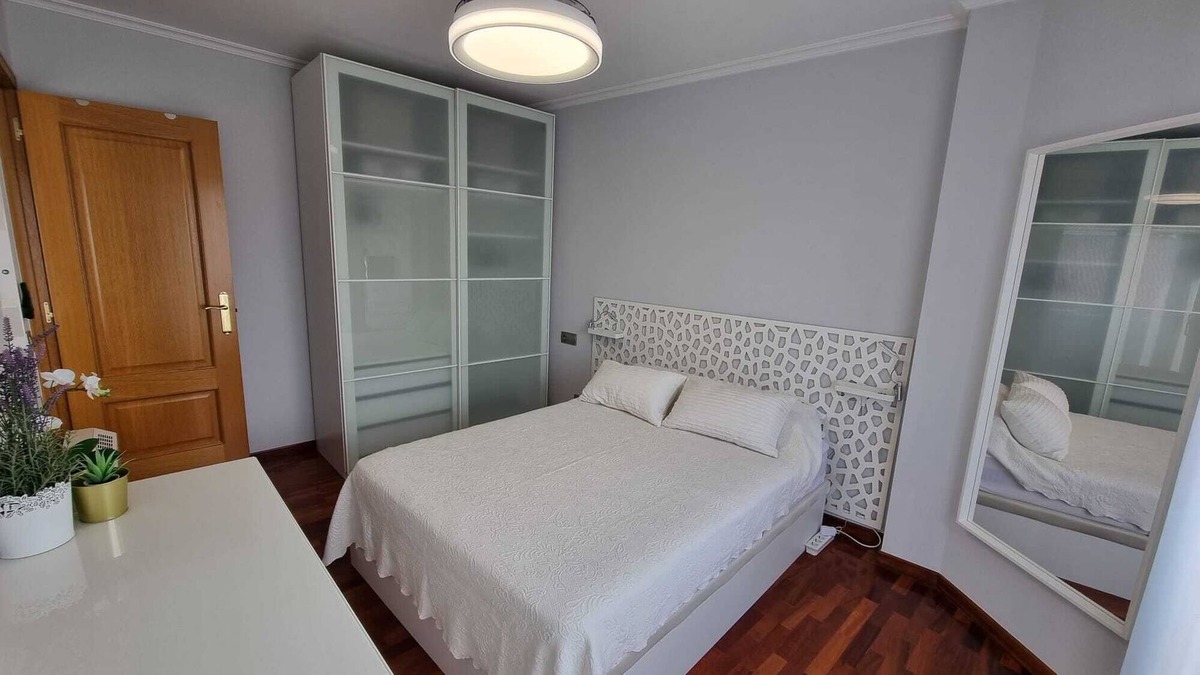 Carril Apartment | Apartamento boutique en la playa con garaje