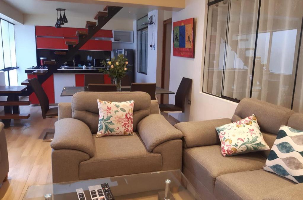 Primero de Mayo Apartment | Apartament 11 people full fourniture with private bathrooms and transport encluded
