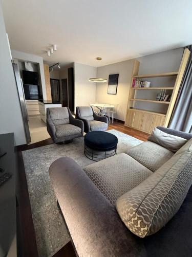 Wilanow Apartment | Apartament 3 pokojowy Miasteczko Wilanów 77m2