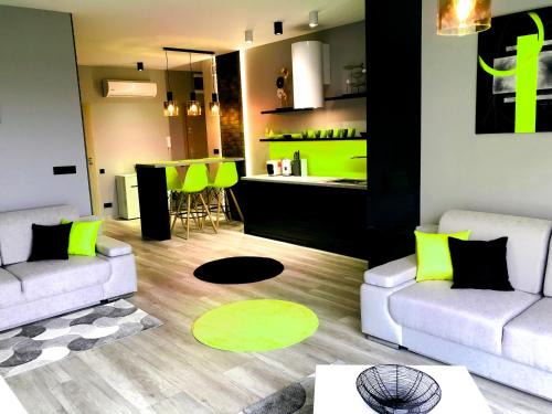 Wilkasy Apartment | APARTAMENT ELEGANCE GREEN w Nautica Resort