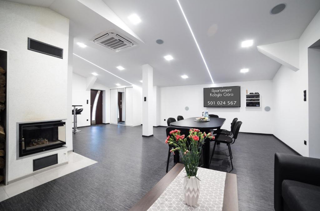 Kobyla Gora Apartment | Apartament Iwona