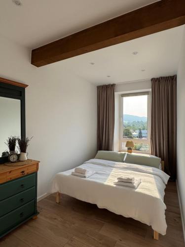 Mieroszow Apartment | Apartament Między Szlakami