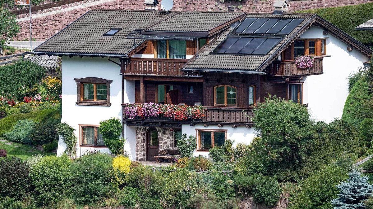 Ortisei Apartment | Apartament Montaniola*nSouth and East balcony with wonderful mountain view