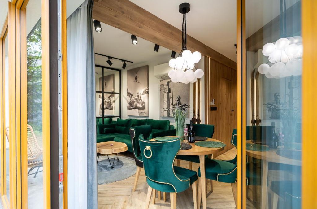 Koscielisko Apartment | Apartament Niebiańska Polana by Apart Concept Podhale