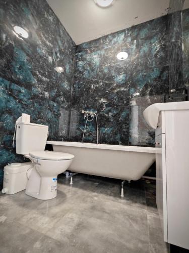 Czestochowa Apartment | Apartament pod Jasną Góra 2 pokoje 2 łazienki, na parterze