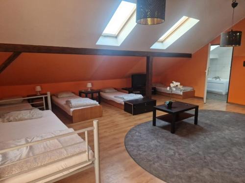 Pierwoszyno House | Apartament Pracowniczy