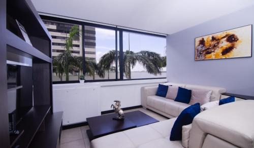 Puerto Santa Ana Apartment | Apartamento 104 Bellini, Puerto Santa Ana, Guayaquil