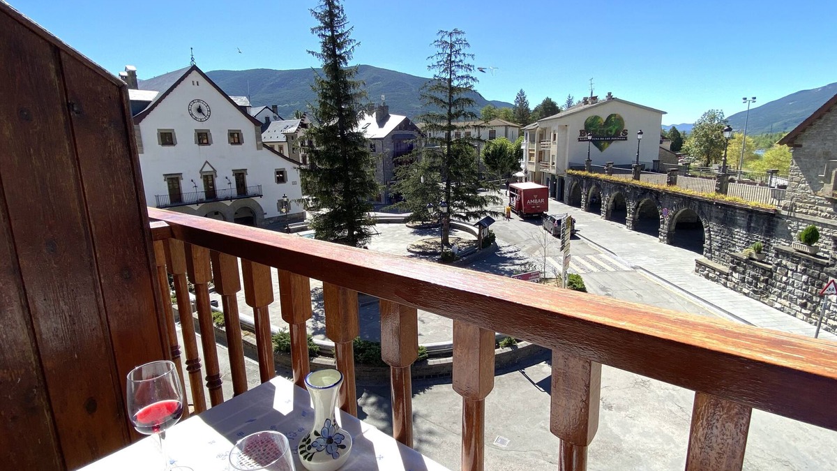 Biescas Apartment | Apartamento Céntrico en Biescas