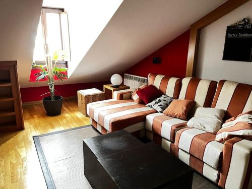 Ponferrada Apartment | Apartamento Castillo Ponferrada.