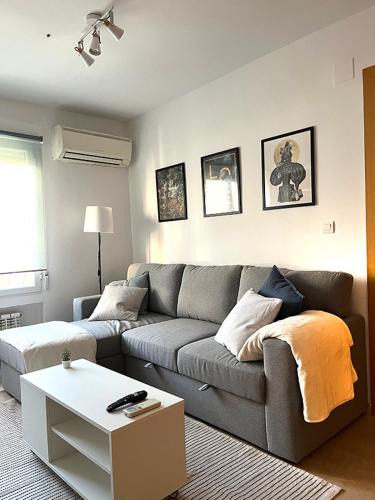 Central District Apartment | Apartamento Centro Granada-Ganivet