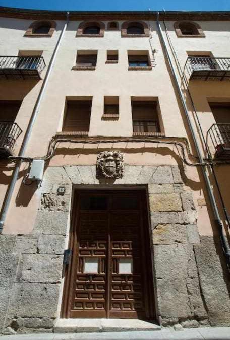 Old Town Apartment | Apartamento Chantría Lucía