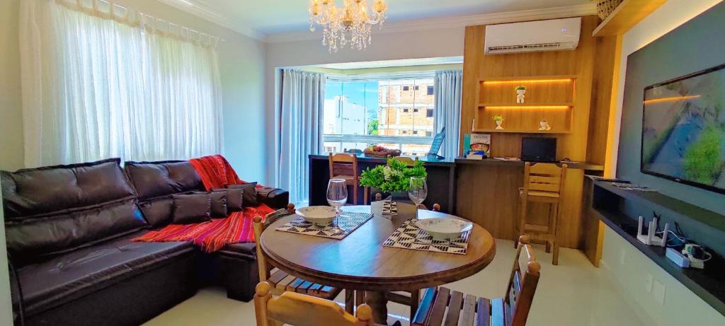 Piratuba Apartment | Apartamento Climatizado Familiar NOVO Ed Lírio do Vale Próx ao Termas de Piratuba SC