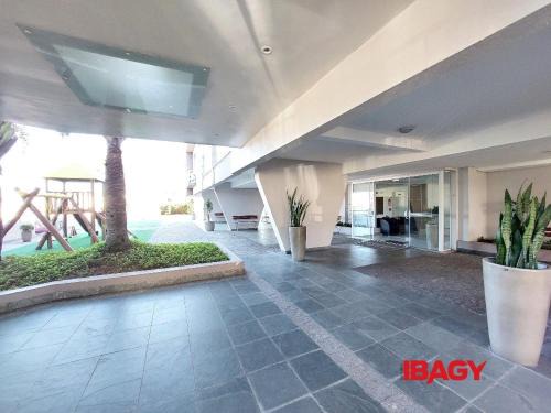 Capoeiras Apartment | Apartamento com piscina e academia