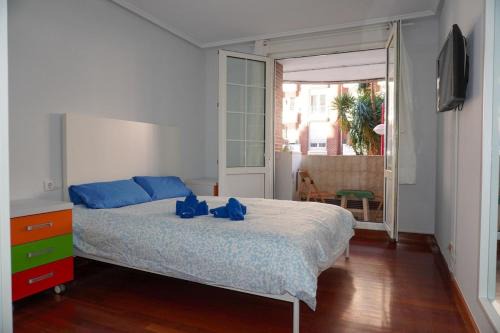 Castro Urdiales Apartment | Apartamento con piscina a 100 m de la playa